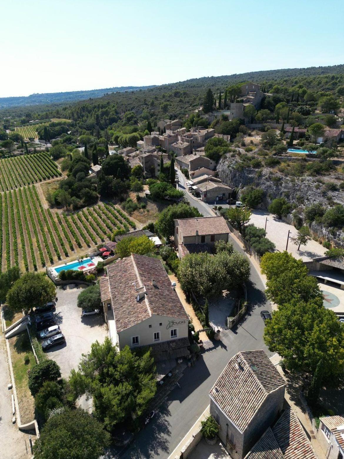 Vilajoun Joucas Exterior foto