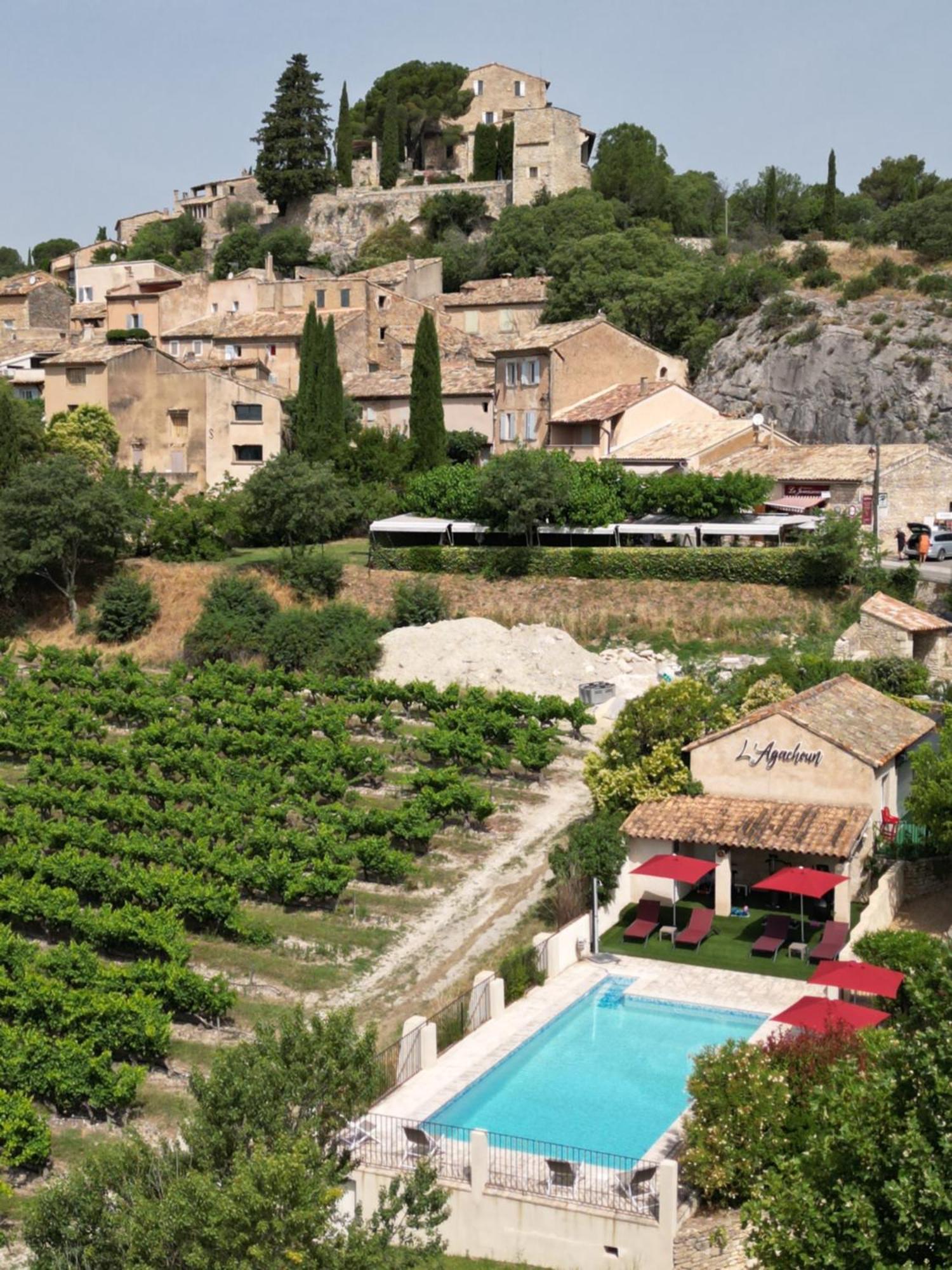 Vilajoun Joucas Exterior foto